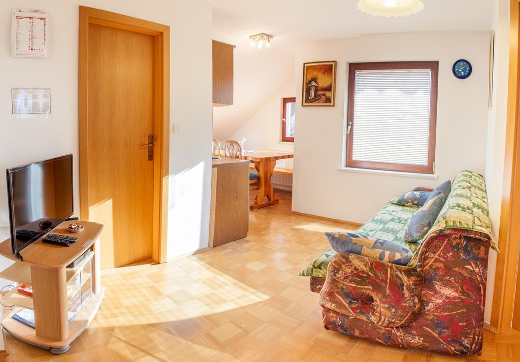 Apartments Lovec Cerkno Eksteriør bilde